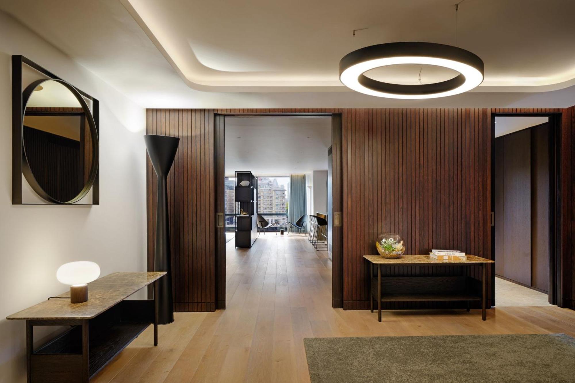 The Westin London City Bagian luar foto Interior of a penthouse apartment